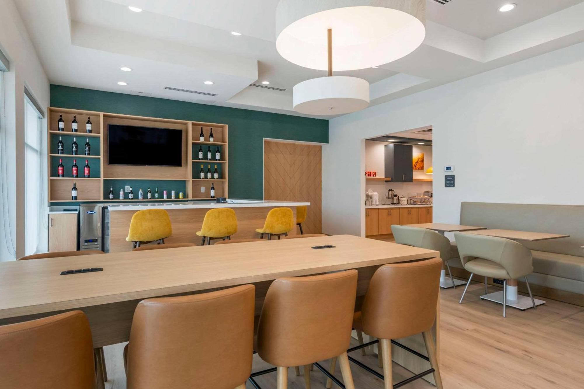 סיינט אגוסטין Comfort Suites St Augustine Historic District Area מראה חיצוני תמונה