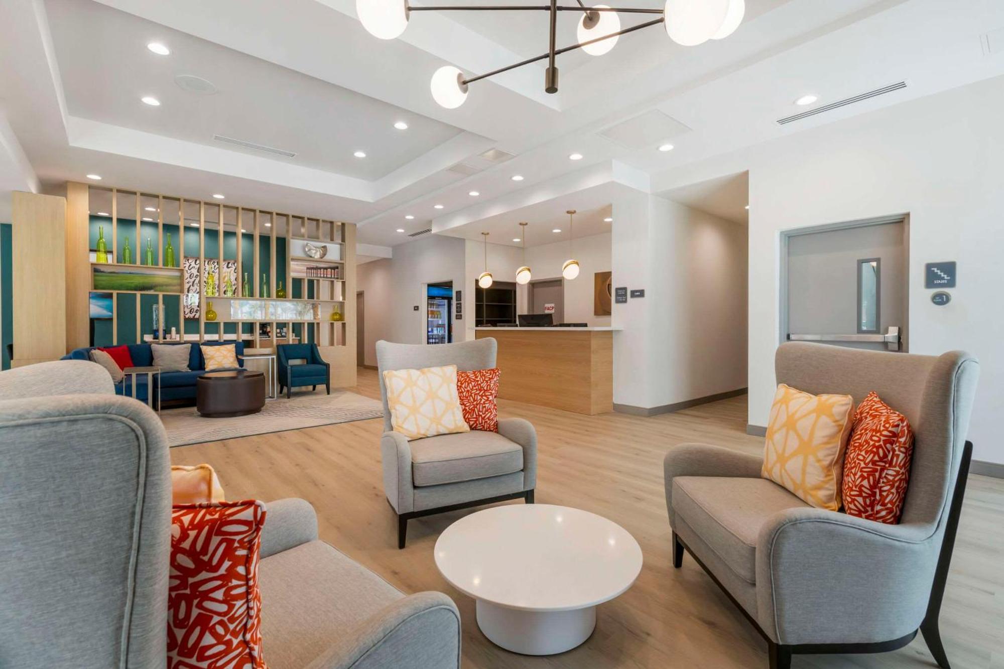 סיינט אגוסטין Comfort Suites St Augustine Historic District Area מראה חיצוני תמונה